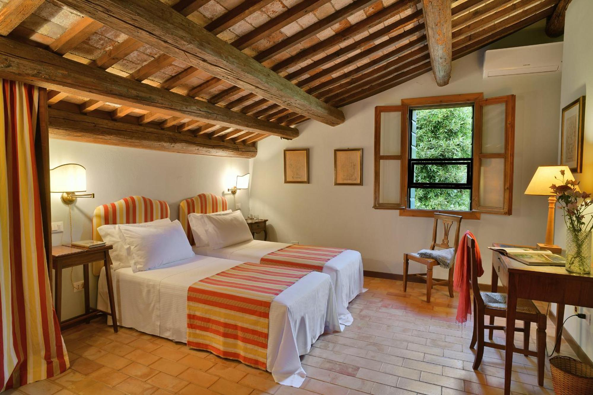 Frassanelle Aparthotel Rovolon Bagian luar foto